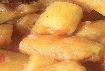 FOOD & DRINK | Eat Like a Local with these Top 7 Traditional Foods in Uganda